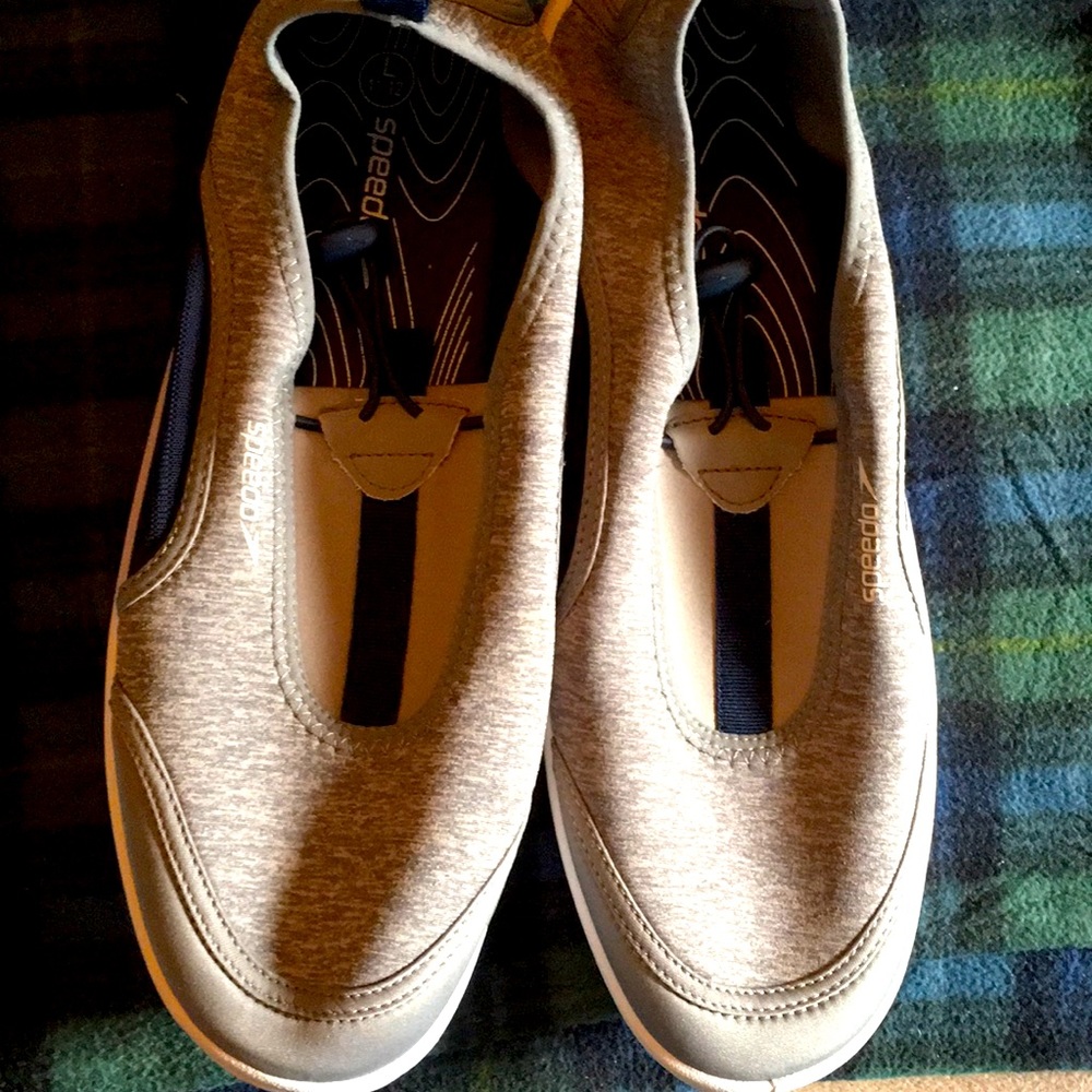 Speedo Men’s Pro Water Shoes Size L 11/12  New